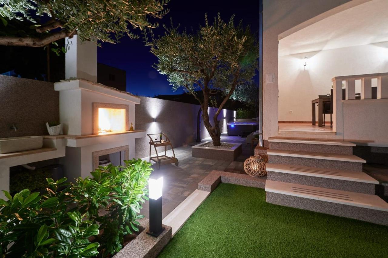 Villa Demonta Trogir Exterior foto